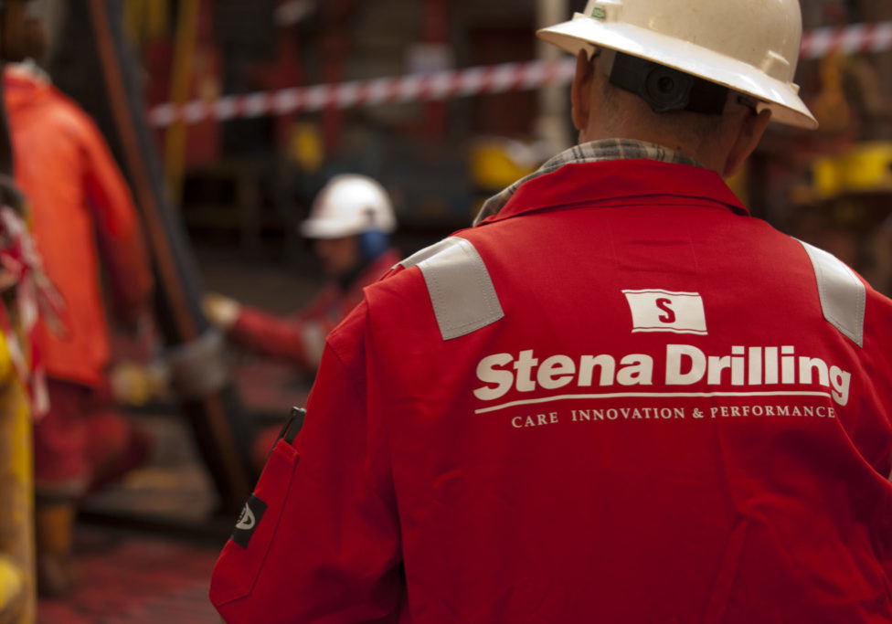 Man wearing a Stena Drilling red suit